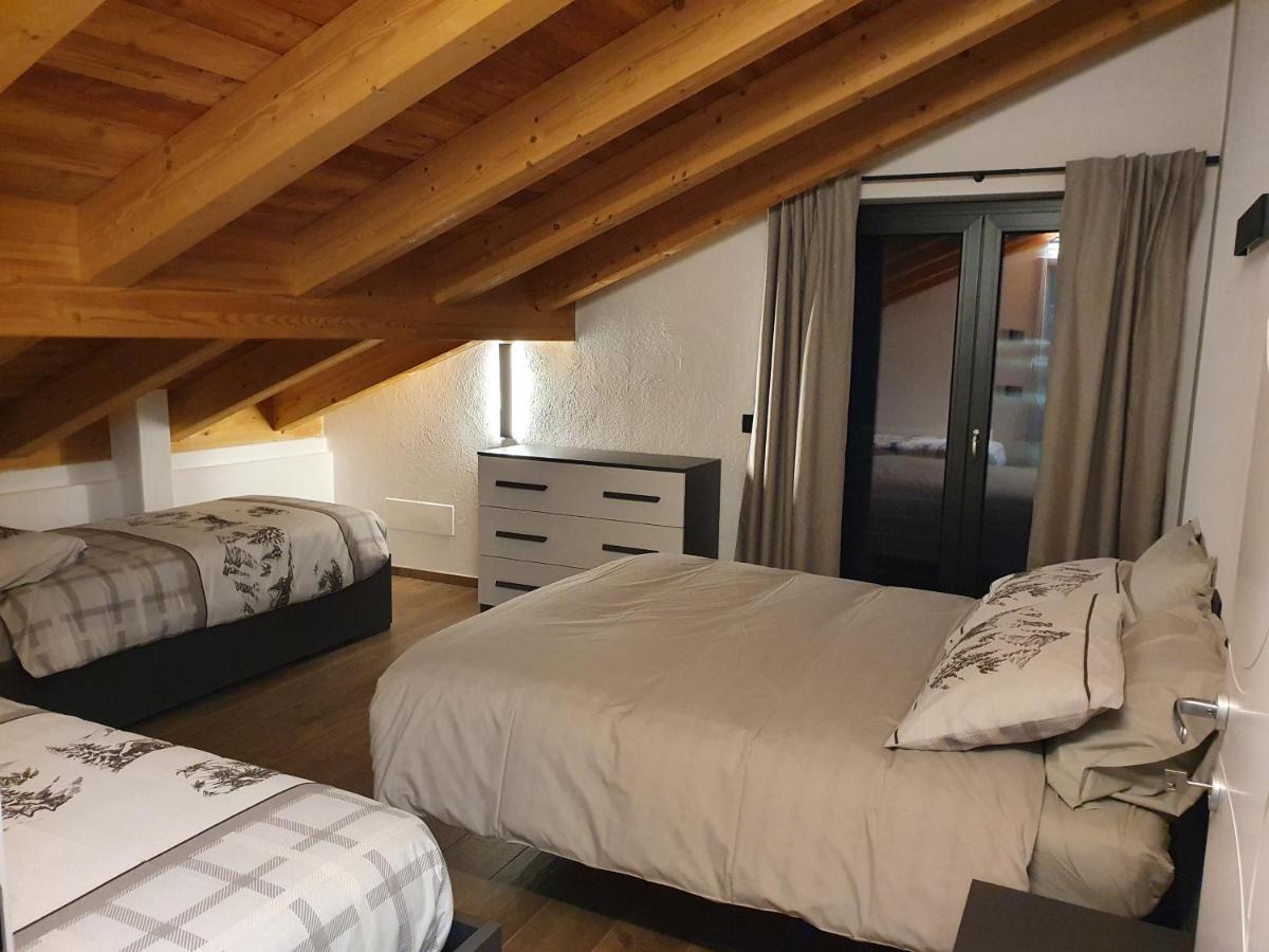 Casa Vacanza Lo Nano Fenis Εξωτερικό φωτογραφία